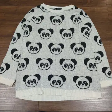 Candy Stripper 팬더 니트