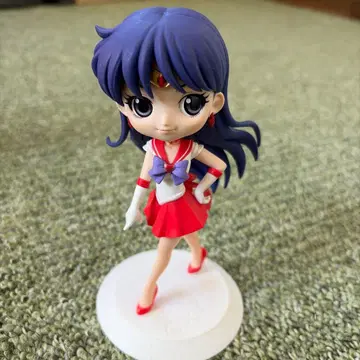 Qposket 세일러 마즈 피규어