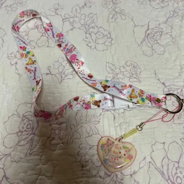 귀한 산리오 주얼펫 넥스트랩 하트형 참 포함