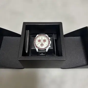 OMEGA Swatch 손목시계 화이트/버건디 작동 중