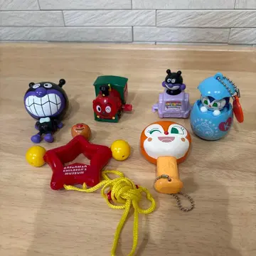 호빵맨 캡슐 토이 6개 세트