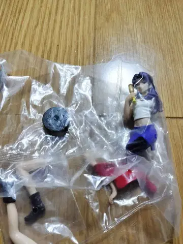 에반게리온 카츠라기 미사토 피규어 사다모토 요시유키 컬렉션