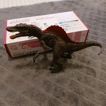 스피노사우루스 피규어