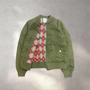 빔즈 MA-1 플라이트 자켓 올리브 안감 올 패턴 밀리터리