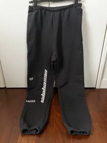 yeezy calabasas 스웨트 팬츠 AGOURA