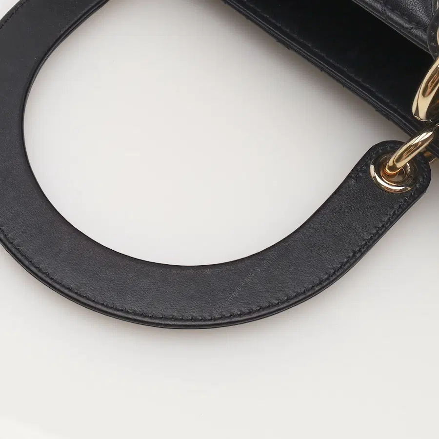 迪奥（Dior）Lady Dior 菱格纹羊皮中号手袋 黑色