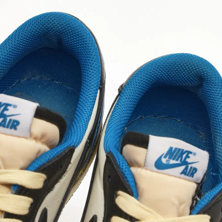 [265] Air Jordan 1 x Travis Scott x Fragment Retro Low OG