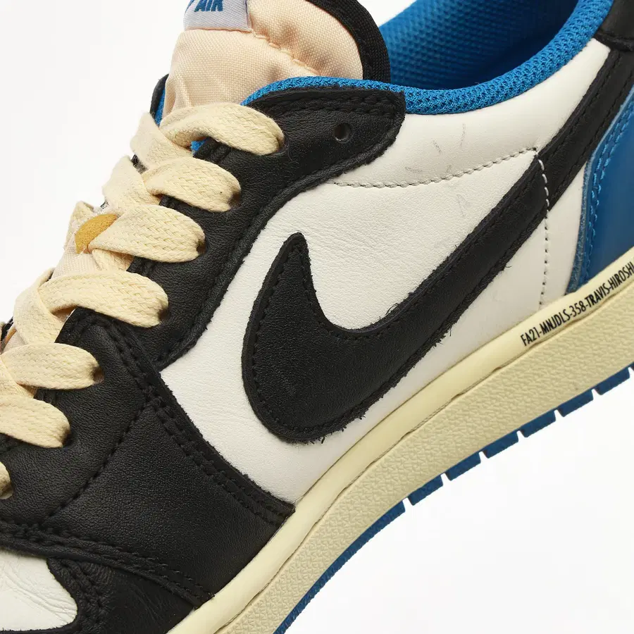 [265] Air Jordan 1 x Travis Scott x Fragment Retro Low OG