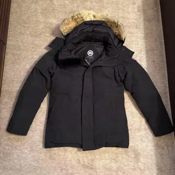 CANADA GOOSE 아크틱 프로그램 블랙 다운 자켓