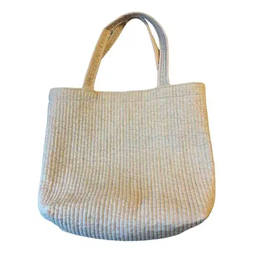 비오는 날 바흐 베이지