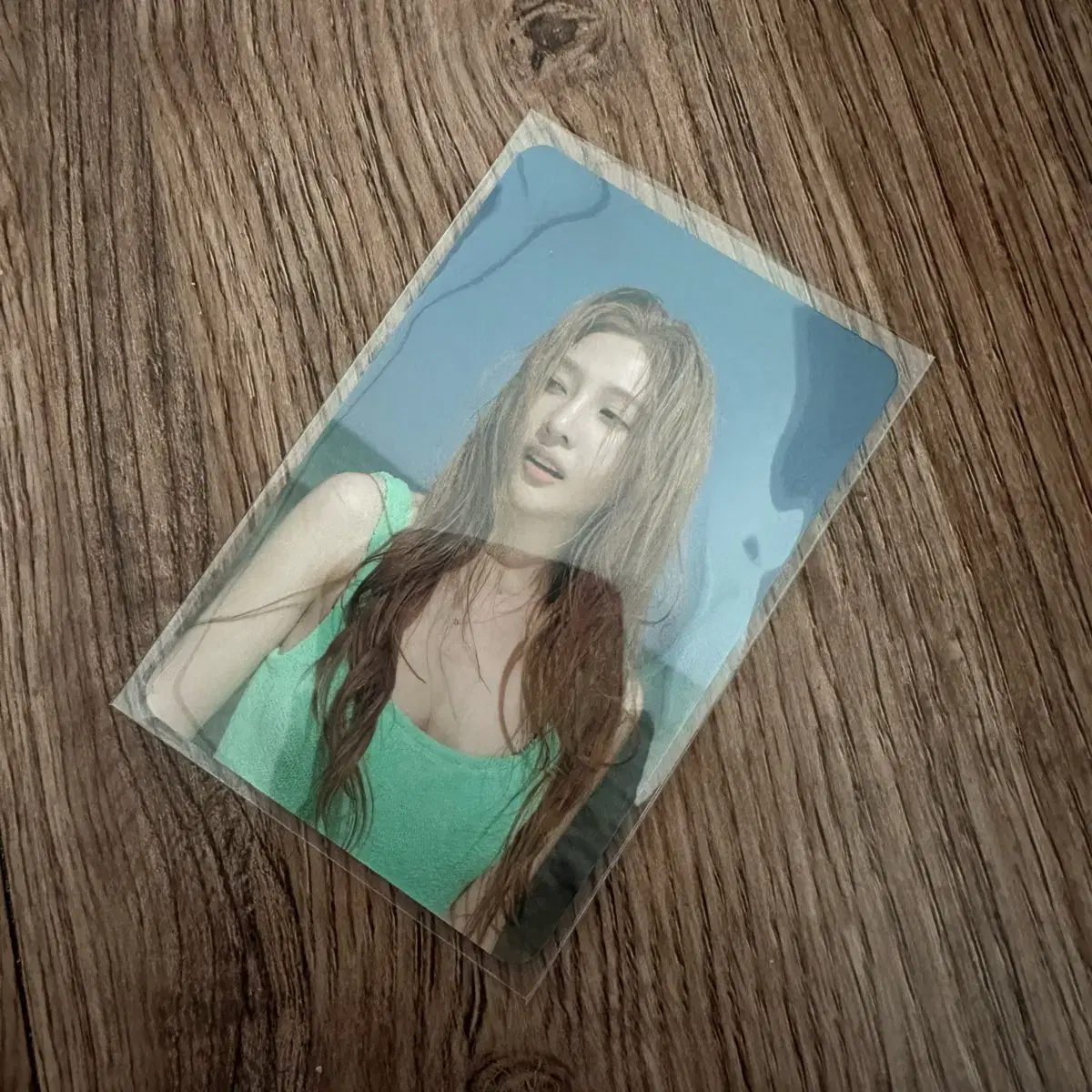 Red Velvet Irene 2aN Photocard on Bunjang Global Site.