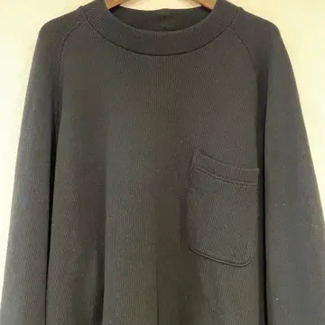 rin onffo 모크넥 맨투맨