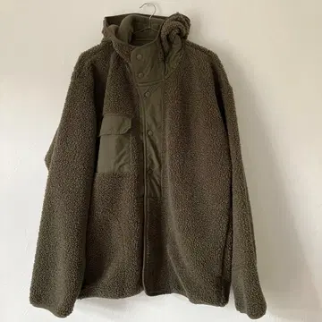 GU ENGINEERED GARMENTS 보아 플리스 스냅 후드티