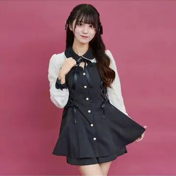 시크릿허니 Secret Honey 뷔스티에 절개 긴팔 셋업 블랙