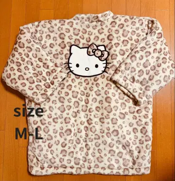 [ 새상품 미사용 ] 헬로키티 레오파드 무늬 한텐