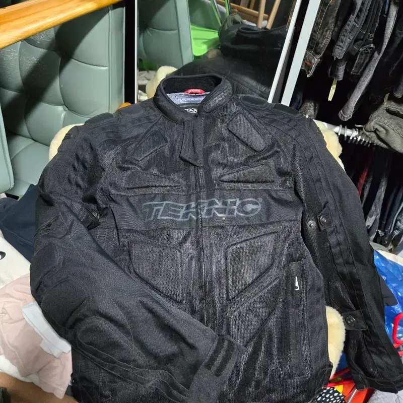 Teknic 테크닉 메쉬 오토바이 자켓 블랙