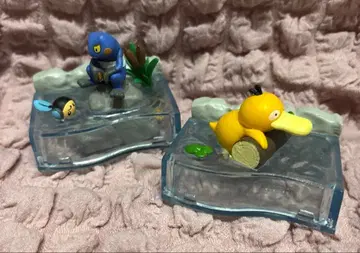 포켓몬스터 포켓몬 한가로운 시간 강가에서 휴식 코닥 그레그