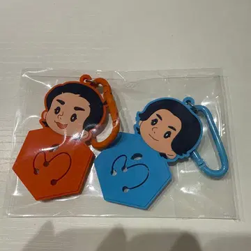 미세스 그린 애플 아틀란티스 오오모리 모토키, 와카이 히로토
