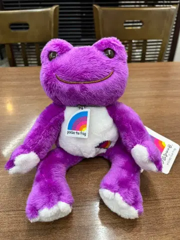 개구리 피클스 아메토크 콜라보 보라색