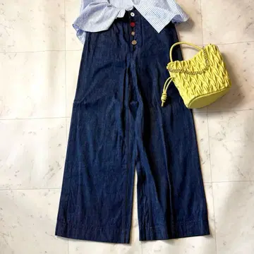 새상품급 비어즐리 인디고 데님 배기 디자인 버튼 와이드 정가 3만