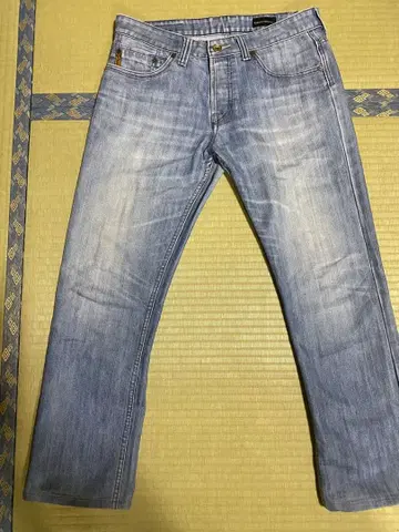 엠포리오 아르마니 GA 라이트 블루 스트레이트 청바지