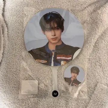 성한빈 부채 ZEROBASEONE