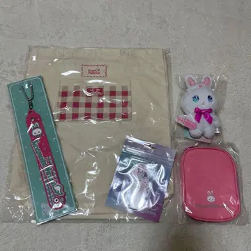 쿠라모치 메루토 굿즈 묶음 판매