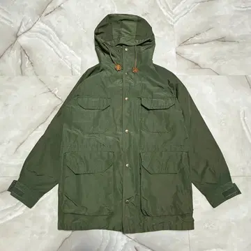 [일본제] 타라스불바 마운틴 파카 아식스