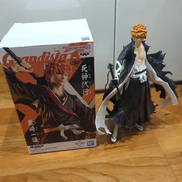 쿠로사키 이치고 피규어 2체 세트