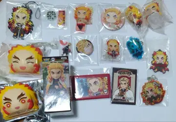 귀멸의 칼날 렌고쿠 쿄쥬로 캔뱃지 아크릴 굿즈 모음