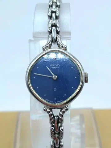 [ SEIKO ] 세이코 여성용 빈티지 쿼츠 손목시계 앤티크
