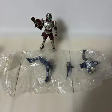 HDM 창절 가면라이더 블레이드 갸렌