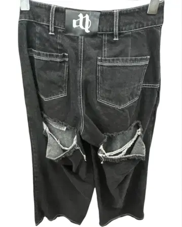 [ 가격 인하 가능 ] ANDWANG 백 컷 아웃 데님 팬츠 블랙