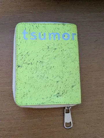 츠모리치사토 데미지 가공 라운드 지퍼 접이식 지갑