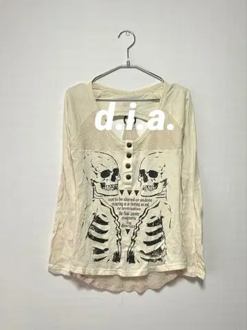 d.i.a. 스컬 프린트 y2k 티셔츠