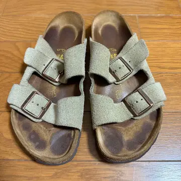 birkenstock arizona 40 토프 가격 인하 가능