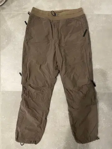 goodenough 벤틸레이션 나일론 팬츠