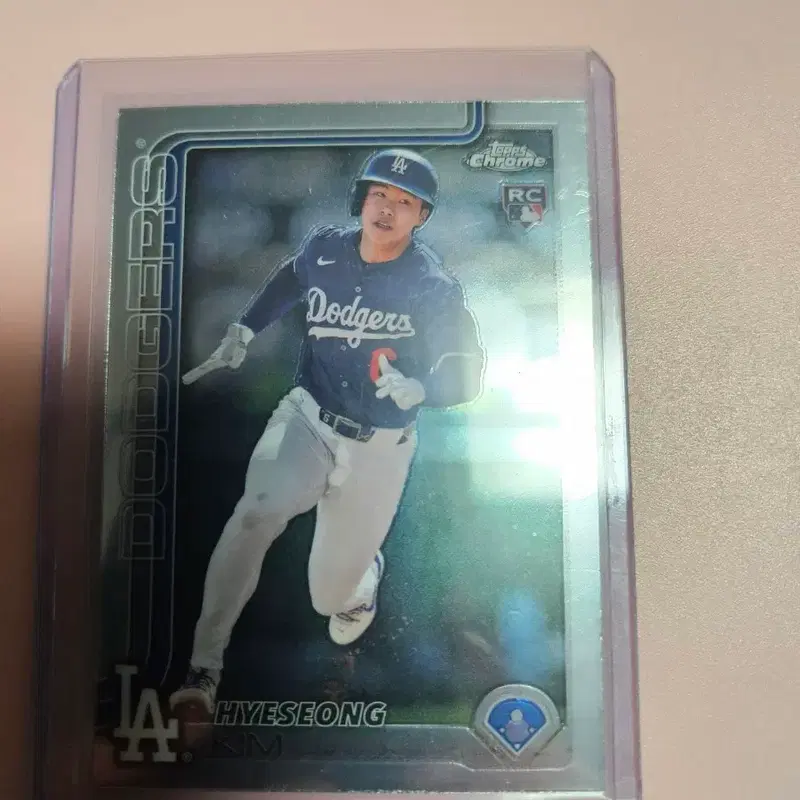 김혜성 2025 Topps Chrome base 루키 카드