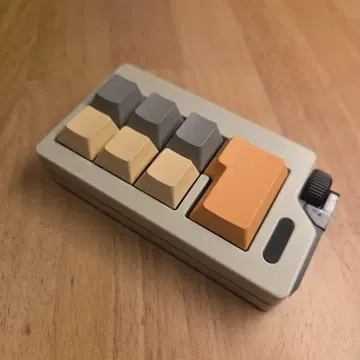 피젯토이 키보드 베이지 완구 입상