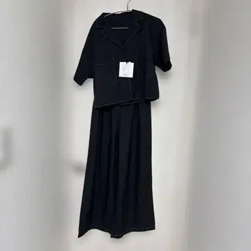 상하의 셋업 반팔 셔츠 와이드 팬츠 블랙 스티치 디자인 F 사이즈