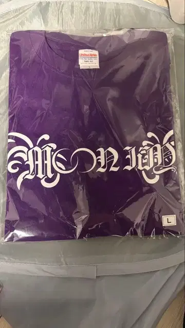 아이돌리 프라이드 눈가림 가챠 당첨 LizNoir T셔츠