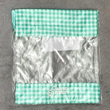 CUTIESTREET 큐스트 카와누이의 집 파우치 이타쿠라 카나