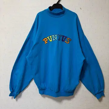PUNYUS 레인보우 로고 자수 하이넥 맨투맨(3) 푸뉴즈 빅 사이즈