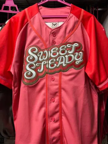 SWEET STEADY 시로이시 마유미 유니폼