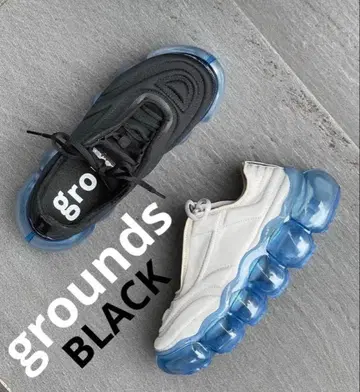 grounds 블랙 스니커즈