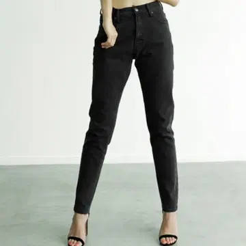 YANUK 노자와 와카 HONEY 하이라이즈 빈티지 데님 블랙 26