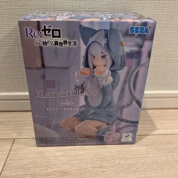 Re: 제로 에밀리아 Yumemirize PVC 피규어