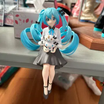 하츠네 미쿠 x 시나모롤 오스마시Ver. 쵸코노세