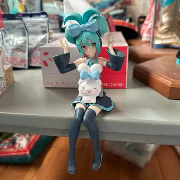 하츠네 미쿠 시나모롤 쵸코노세 피규어