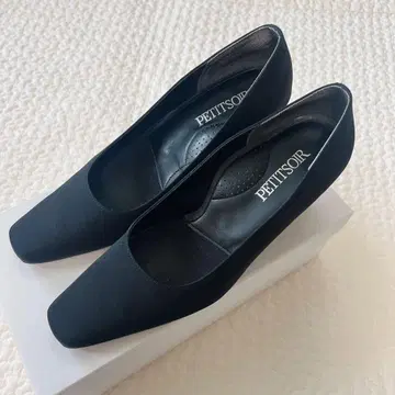 도쿄 소와르 23.5 블랙 박스 있음 에코 메루카리 택배만